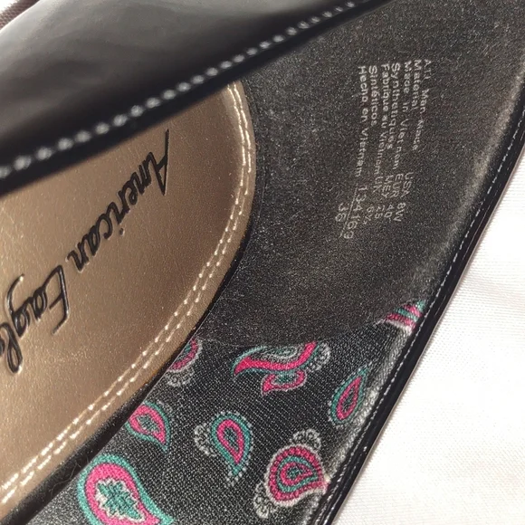 American Eagle Black Closed Toe High Heels - Picture 8 of 8